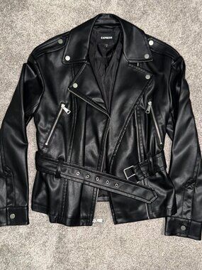 Express Vegan Faux Leather Moto Jacket Black Belted Drop Shoulder Size Small